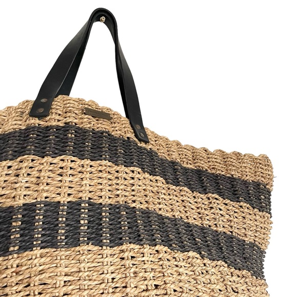 Magnolia Black and Tan Woven Tote - Picture 6 of 14
